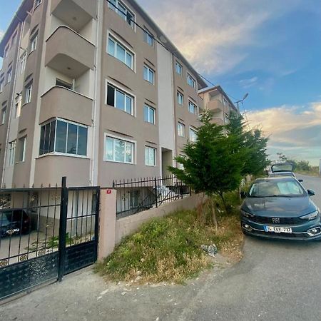 Spacious House Near The Airport Arnavutkoy Bagian luar foto