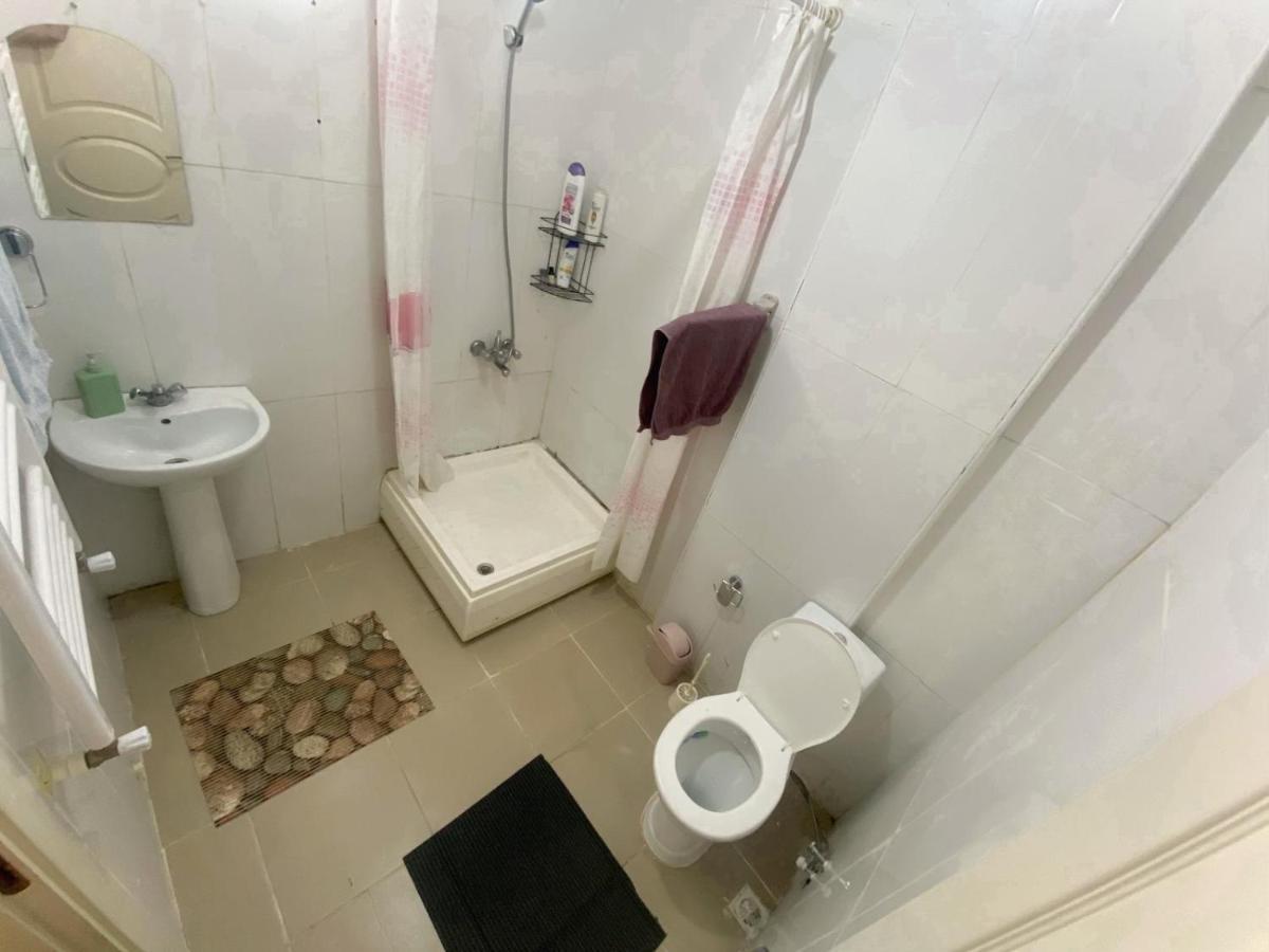 Spacious House Near The Airport Arnavutkoy Bagian luar foto